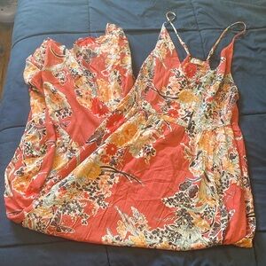 Beautiful floral maxi dress.